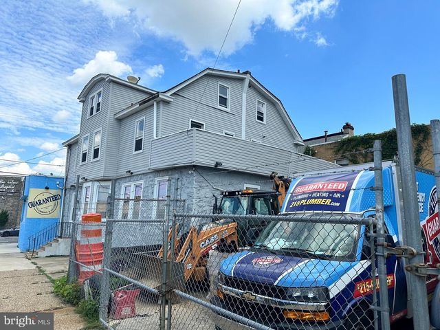 900-902 COTTMAN AVE, Philadelphia, PA 19111