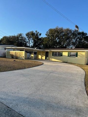 6842 FERN CIRCLE, Leesburg, FL 34748