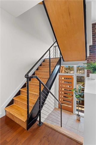 984 Dekalb NE Avenue, Atlanta, GA 30307