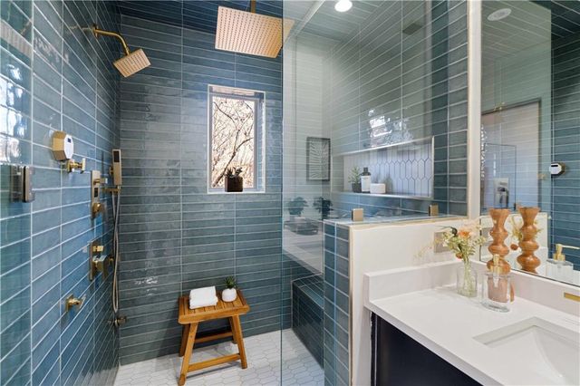 984 Dekalb NE Avenue, Atlanta, GA 30307