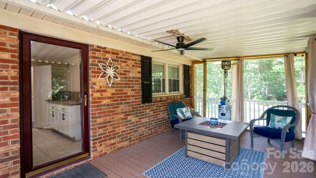 5374 N NC 150 Highway, Lincolnton, NC 28092