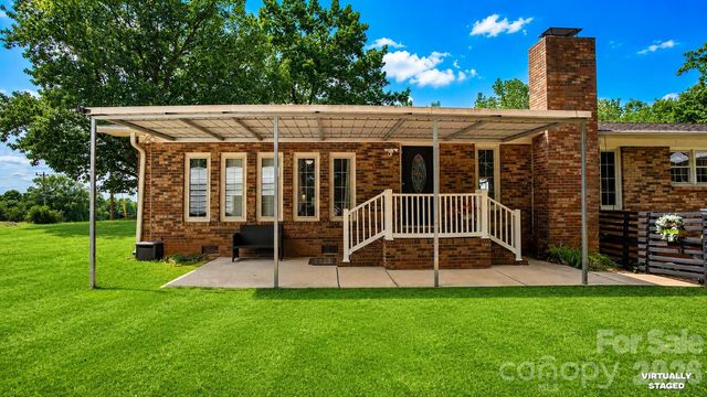 5374 N NC 150 Highway, Lincolnton, NC 28092