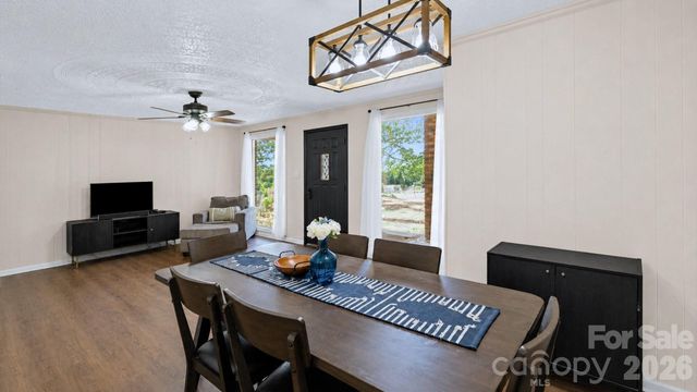 5374 N NC 150 Highway, Lincolnton, NC 28092