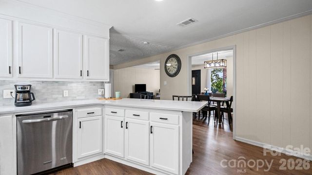 5374 N NC 150 Highway, Lincolnton, NC 28092