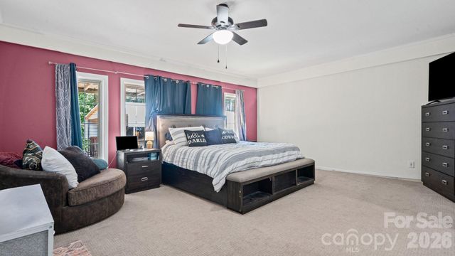 5374 N NC 150 Highway, Lincolnton, NC 28092