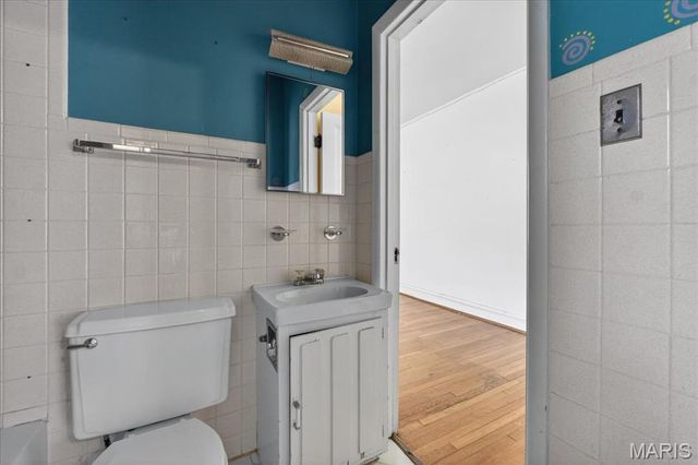 7437 Somerset Avenue, Clayton, MO 63105