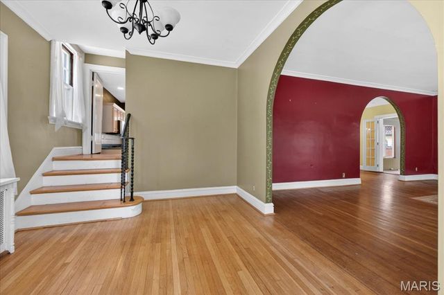 7437 Somerset Avenue, Clayton, MO 63105