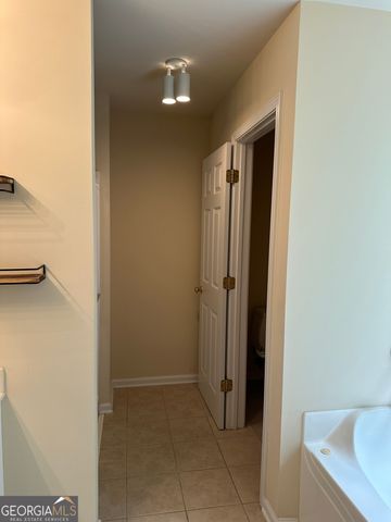 805 Chelsea Wood Court, Stockbridge, GA 30281