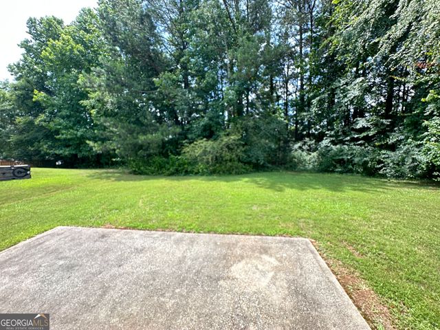 805 Chelsea Wood Court, Stockbridge, GA 30281
