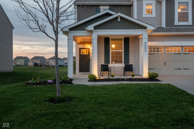 6680 Park Grove Boulevard, Whitestown, IN 46075