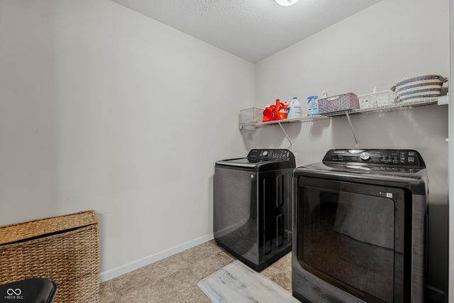 6680 Park Grove Boulevard, Whitestown, IN 46075