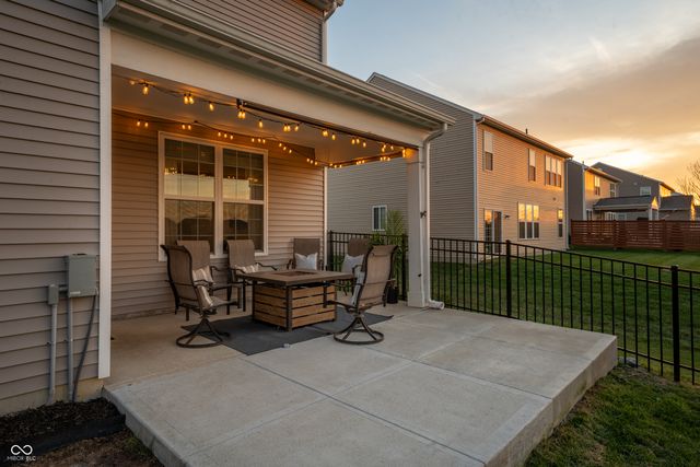 6680 Park Grove Boulevard, Whitestown, IN 46075