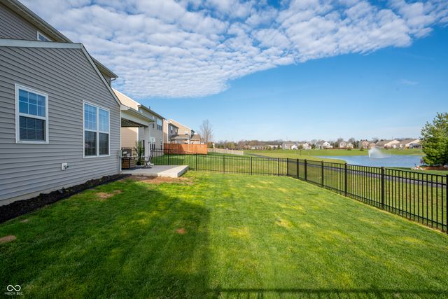 6680 Park Grove Boulevard, Whitestown, IN 46075