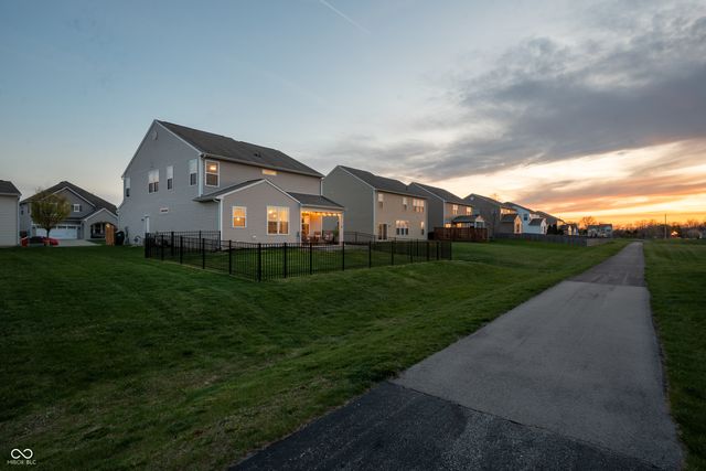 6680 Park Grove Boulevard, Whitestown, IN 46075