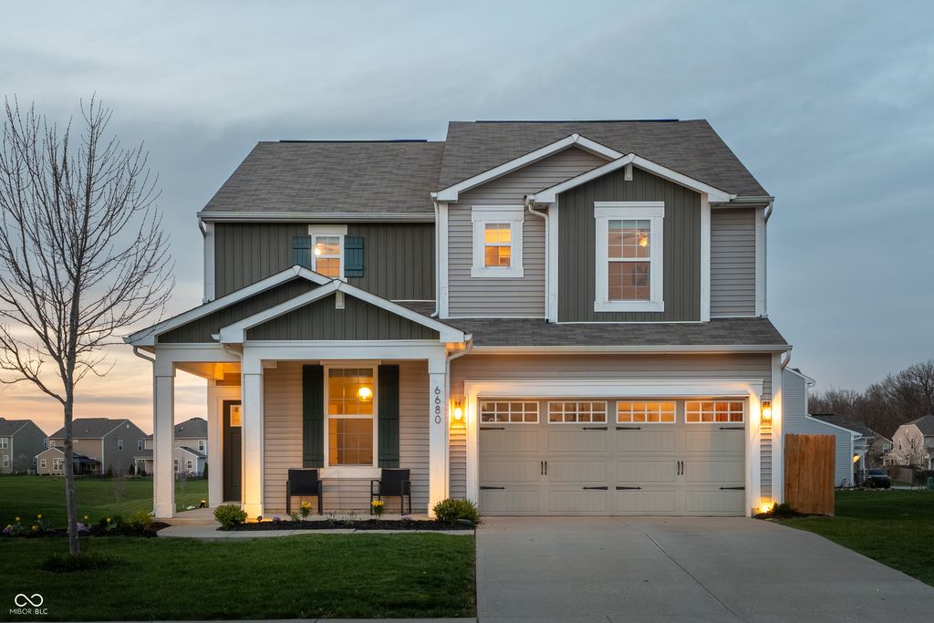 6680 Park Grove Boulevard, Whitestown, IN 46075