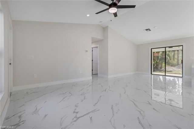 436 41st Ave NE, Naples, FL 34120