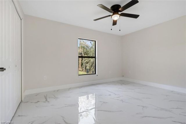 436 41st Ave NE, Naples, FL 34120