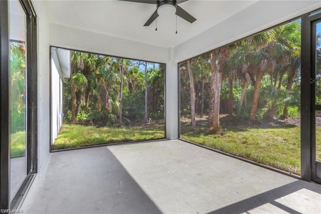 436 41st Ave NE, Naples, FL 34120