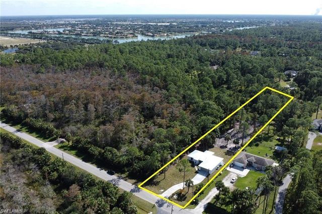 436 41st Ave NE, Naples, FL 34120