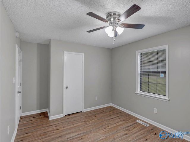 335 Delynn Drive, Hazel Green, AL 35750