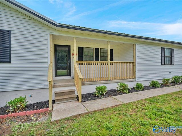 335 Delynn Drive, Hazel Green, AL 35750