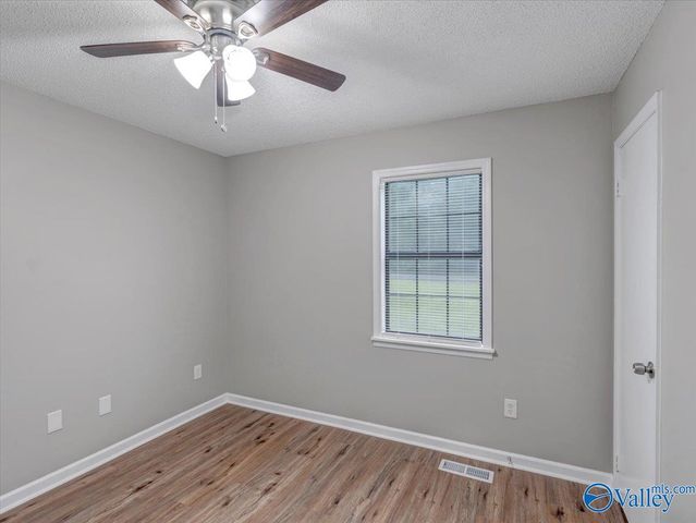335 Delynn Drive, Hazel Green, AL 35750