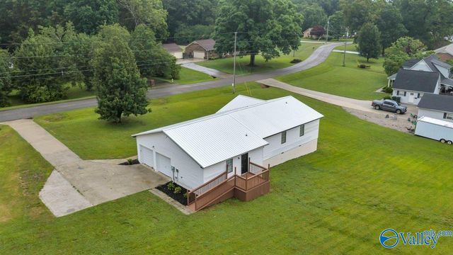 335 Delynn Drive, Hazel Green, AL 35750