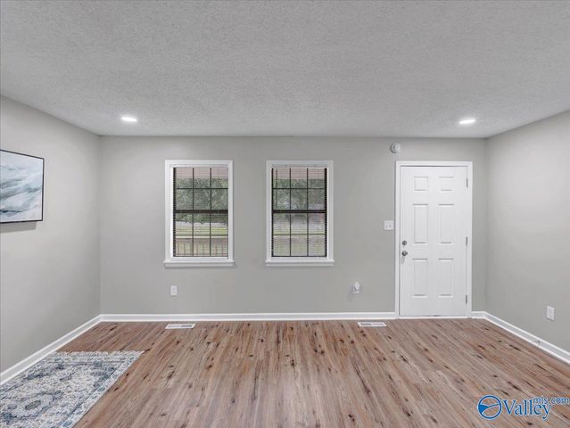 335 Delynn Drive, Hazel Green, AL 35750
