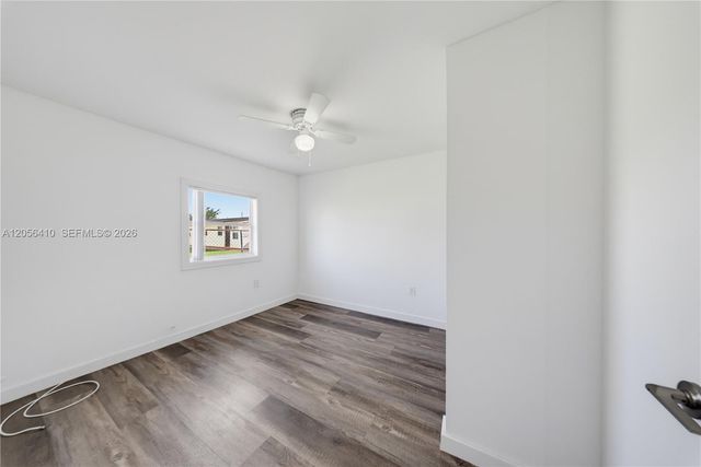 76 W 14 St, Hialeah, FL 33010
