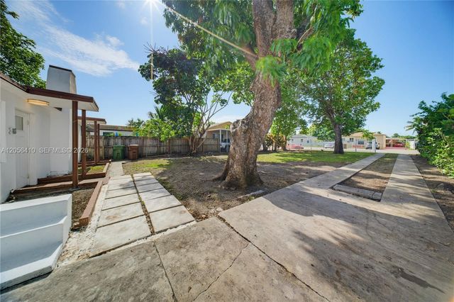 76 W 14 St, Hialeah, FL 33010