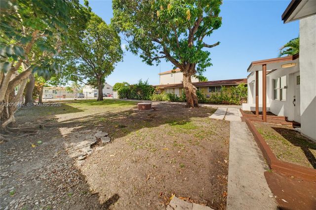 76 W 14 St, Hialeah, FL 33010