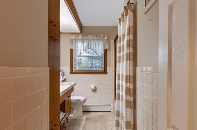 12 Wheaton Drive, Nashua, NH 03063