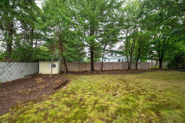 12 Wheaton Drive, Nashua, NH 03063