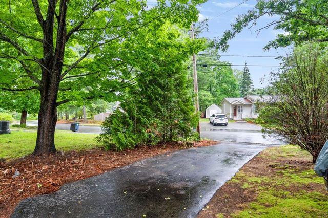 12 Wheaton Drive, Nashua, NH 03063