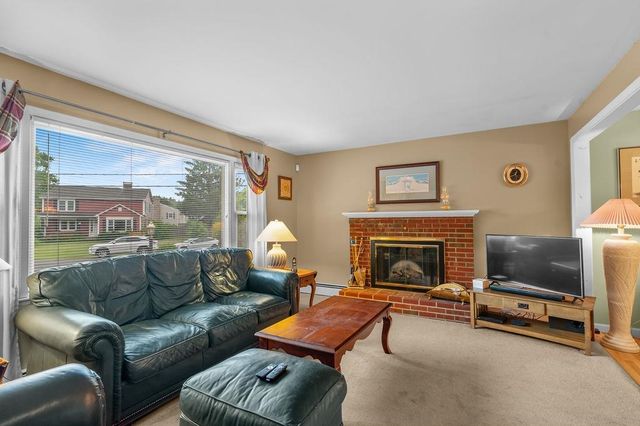 12 Wheaton Drive, Nashua, NH 03063