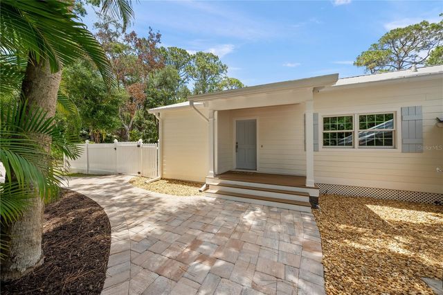 2810 SARASOTA GOLF CLUB BOULEVARD, Sarasota, FL 34240