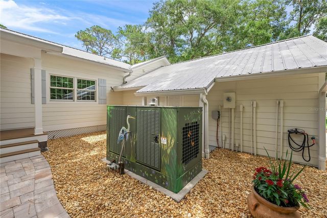 2810 SARASOTA GOLF CLUB BOULEVARD, Sarasota, FL 34240