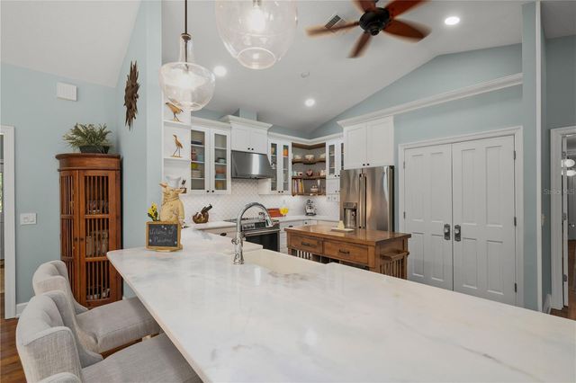 2810 SARASOTA GOLF CLUB BOULEVARD, Sarasota, FL 34240