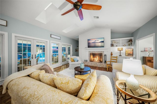 2810 SARASOTA GOLF CLUB BOULEVARD, Sarasota, FL 34240