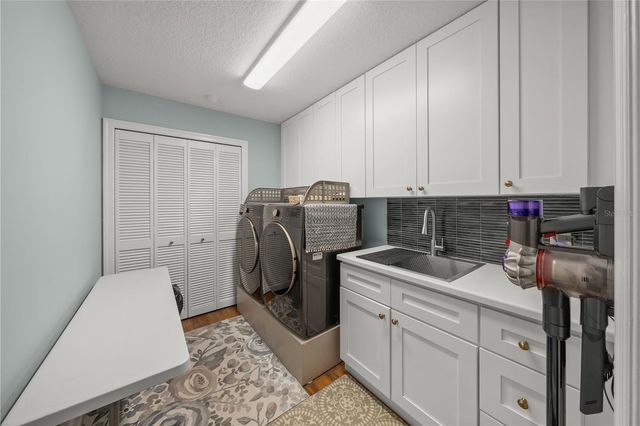 2810 SARASOTA GOLF CLUB BOULEVARD, Sarasota, FL 34240