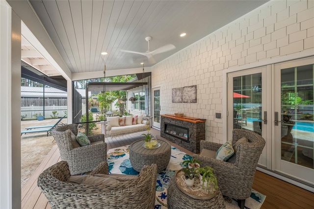 2810 SARASOTA GOLF CLUB BOULEVARD, Sarasota, FL 34240