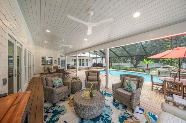 2810 SARASOTA GOLF CLUB BOULEVARD, Sarasota, FL 34240