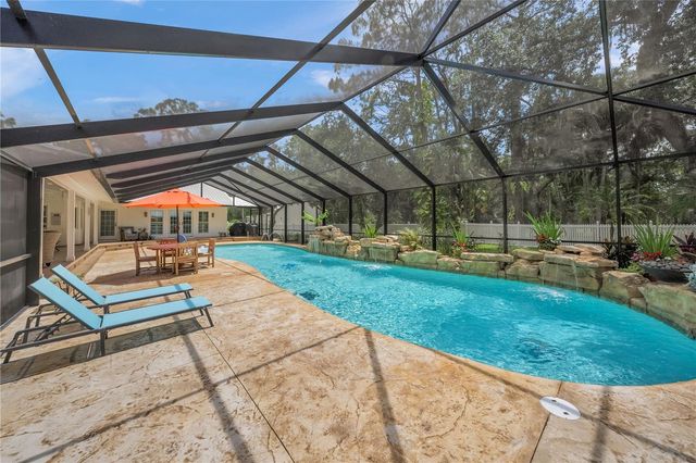 2810 SARASOTA GOLF CLUB BOULEVARD, Sarasota, FL 34240