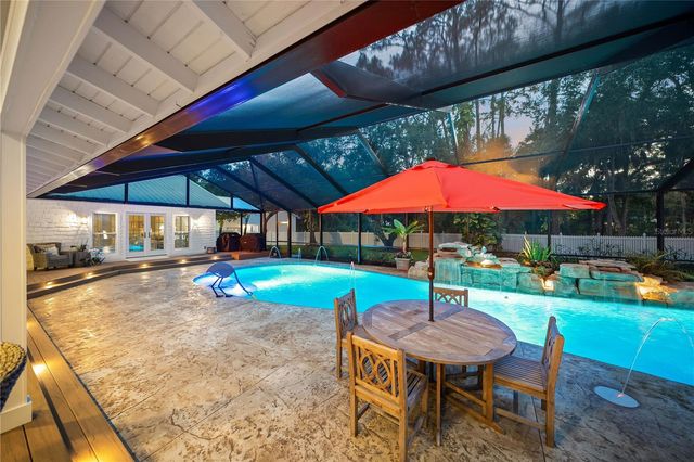 2810 SARASOTA GOLF CLUB BOULEVARD, Sarasota, FL 34240