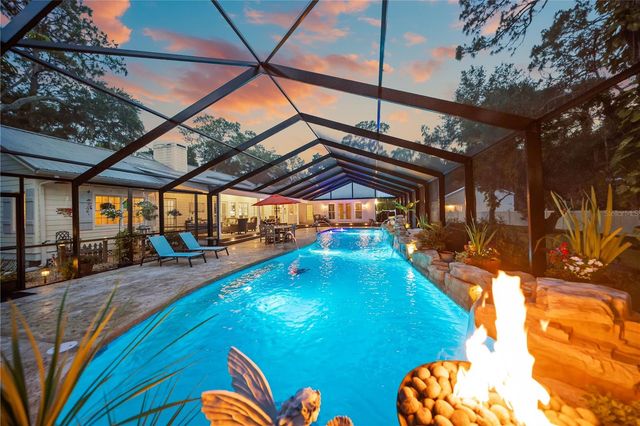 2810 SARASOTA GOLF CLUB BOULEVARD, Sarasota, FL 34240