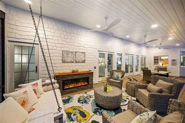 2810 SARASOTA GOLF CLUB BOULEVARD, Sarasota, FL 34240