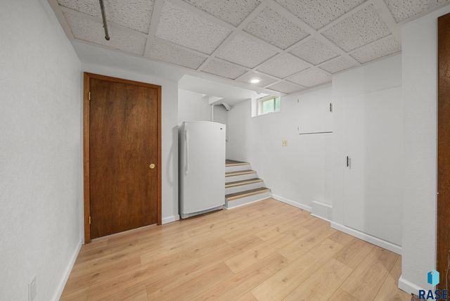 1708 W 22nd St, Sioux Falls, SD 57105