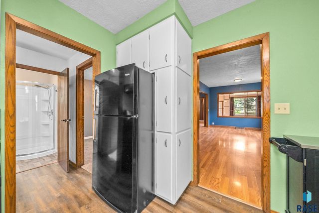 1708 W 22nd St, Sioux Falls, SD 57105