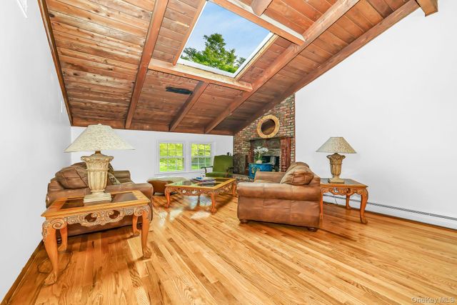 2 Village Drive W, Dix Hills, NY 11746