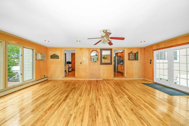 2 Village Drive W, Dix Hills, NY 11746